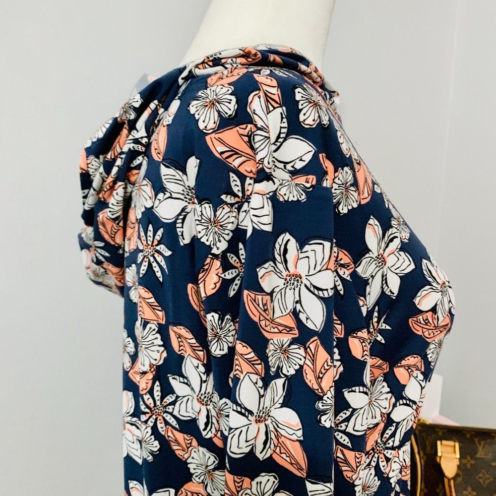 ASPEN RASHGUARD WITH HOODIE SWIM TOP - Picture 4 of 10